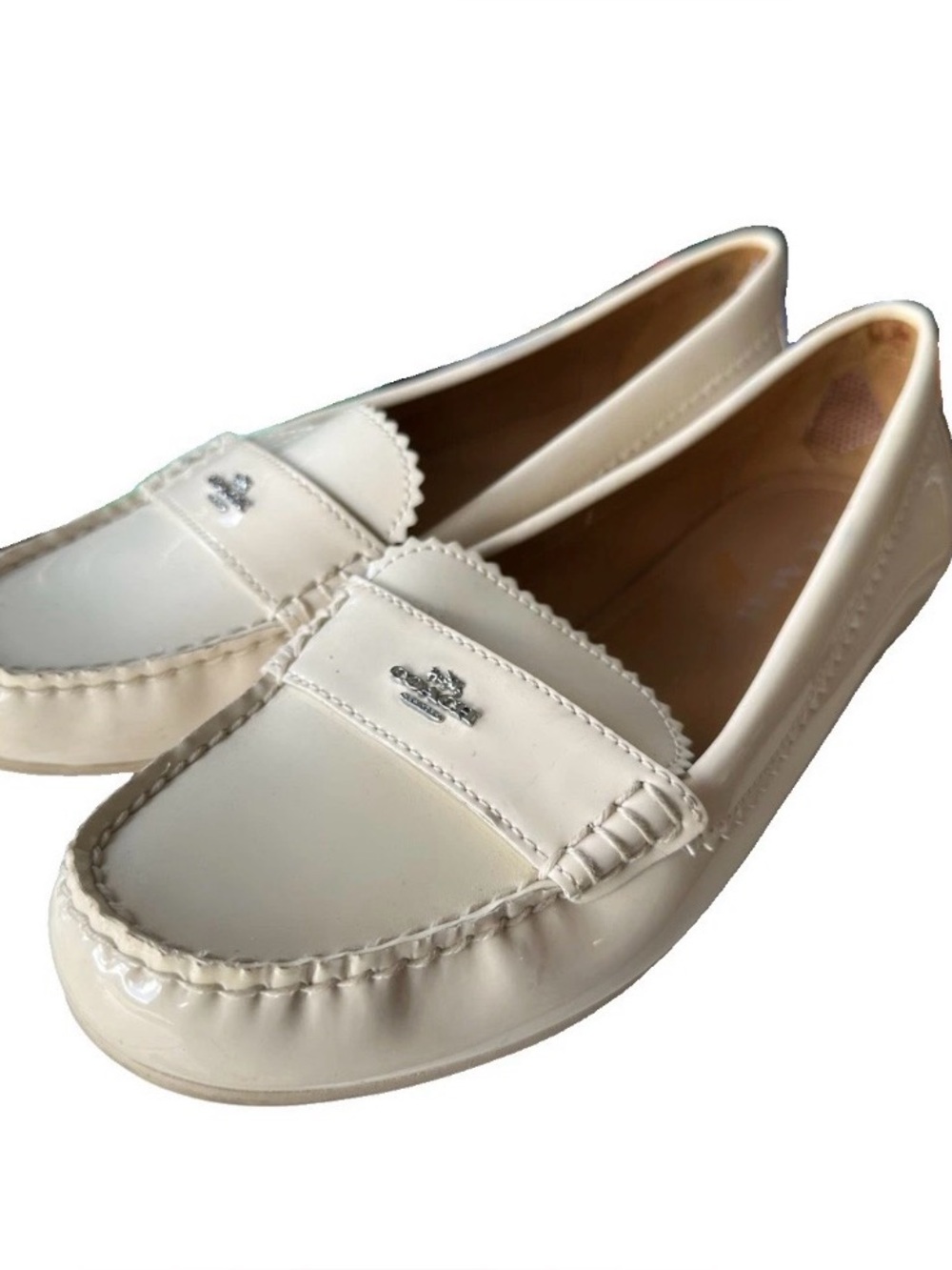 Coach Loafer Flats Shoes Women’s Size 9 Cream Patent Leather Odette Scallop